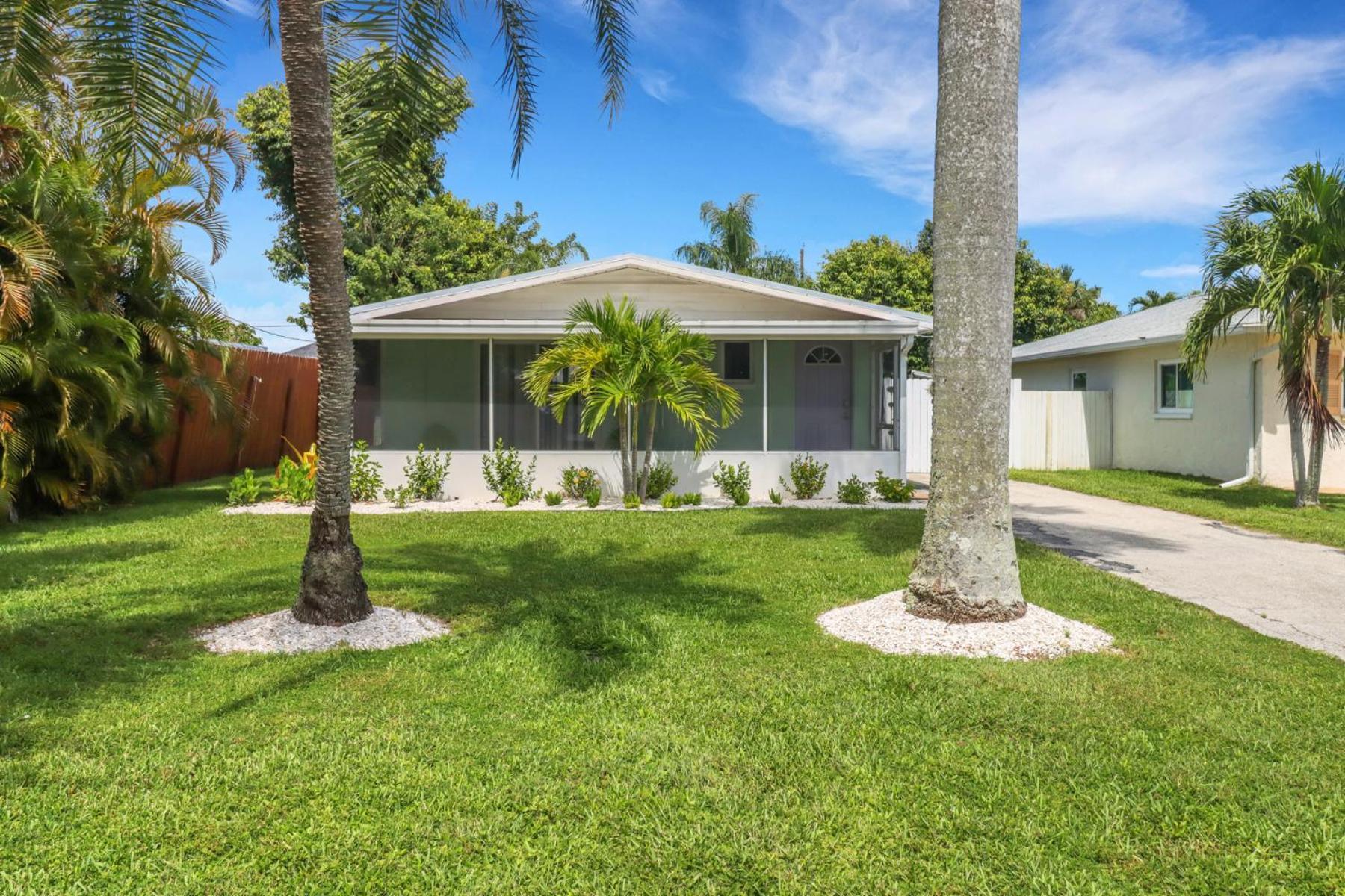 Little Beach House W/ Pool&Spa - 5 Minutes To Vanderbilt Beach North North Naples 외부 사진