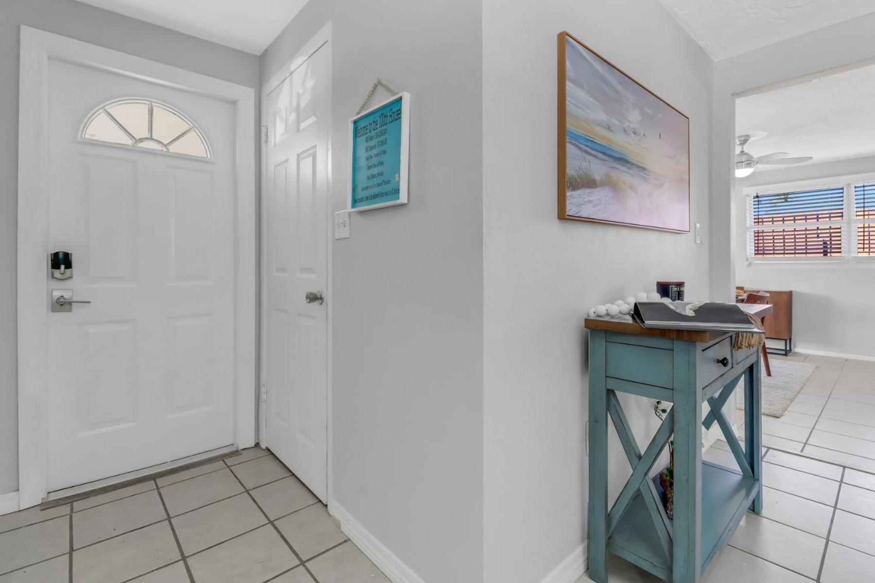 Little Beach House W/ Pool&Spa - 5 Minutes To Vanderbilt Beach North North Naples 외부 사진