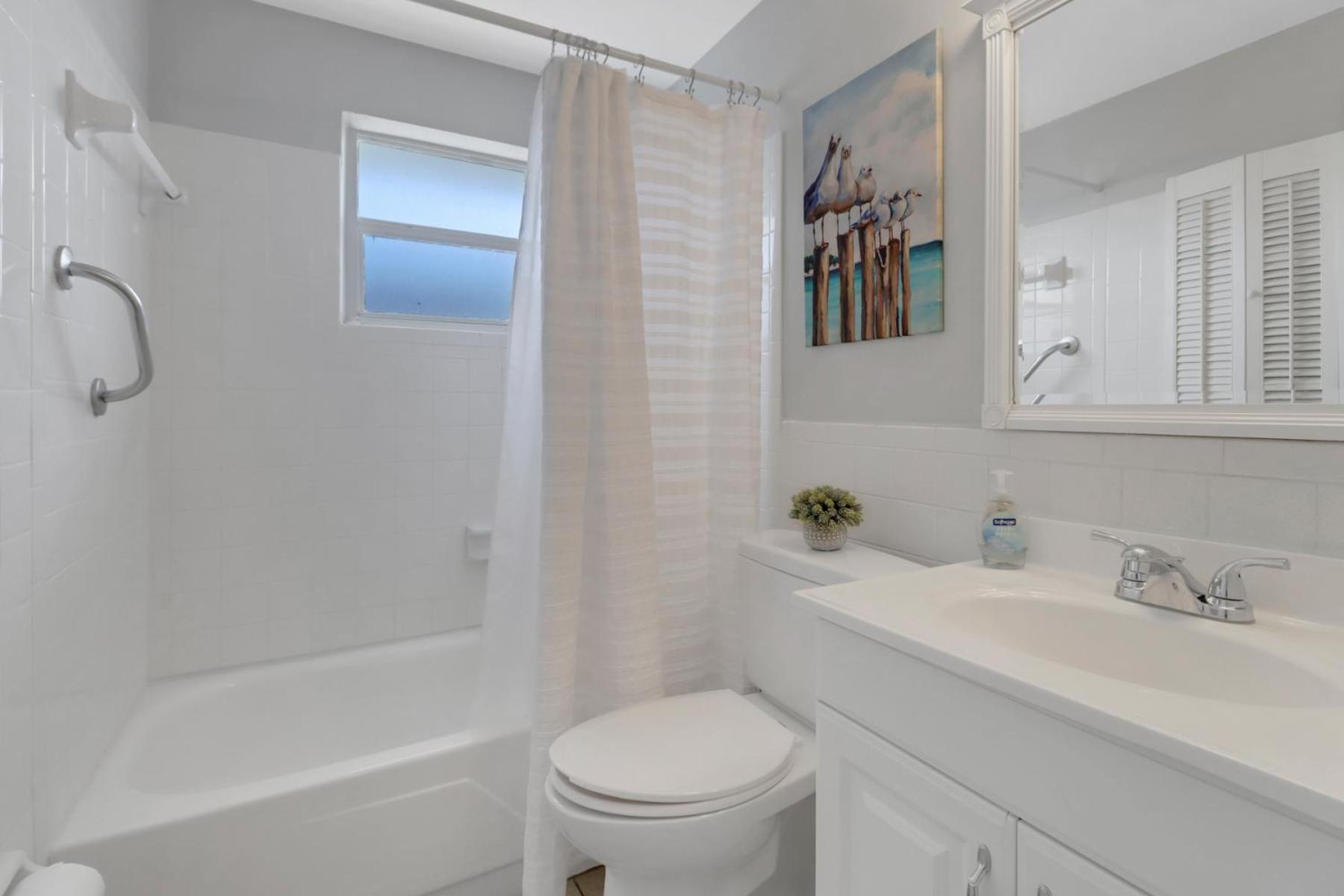 Little Beach House W/ Pool&Spa - 5 Minutes To Vanderbilt Beach North North Naples 외부 사진